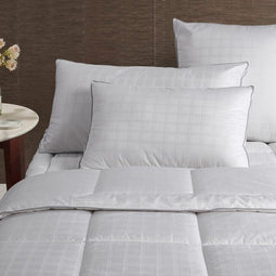 Deluxe Hotel All Seasons Quilt Range