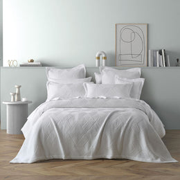 Cassiano Coverlet Set Range White